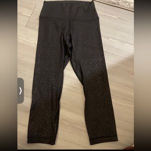 Lululemon cropped leggings size 6